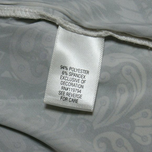 3 for $20! ✨Beautiful Apt 9. embellished top - Picture 4 of 4